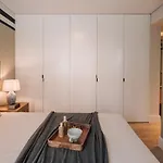 Апартаменти Lucien - 1 Bedroom And Balcony In Santo Antonio *