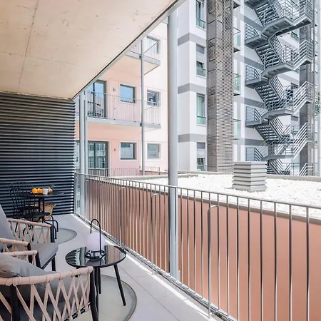 Lucien - 1 Bedroom And Balcony In Santo Antonio Apartment Lisbon